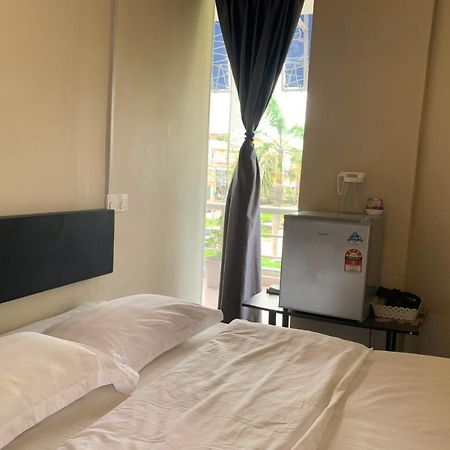 Ae Semporna Guesthouse 极潜旅店 Exteriér fotografie