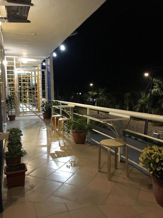 Ae Semporna Guesthouse 极潜旅店 Exteriér fotografie