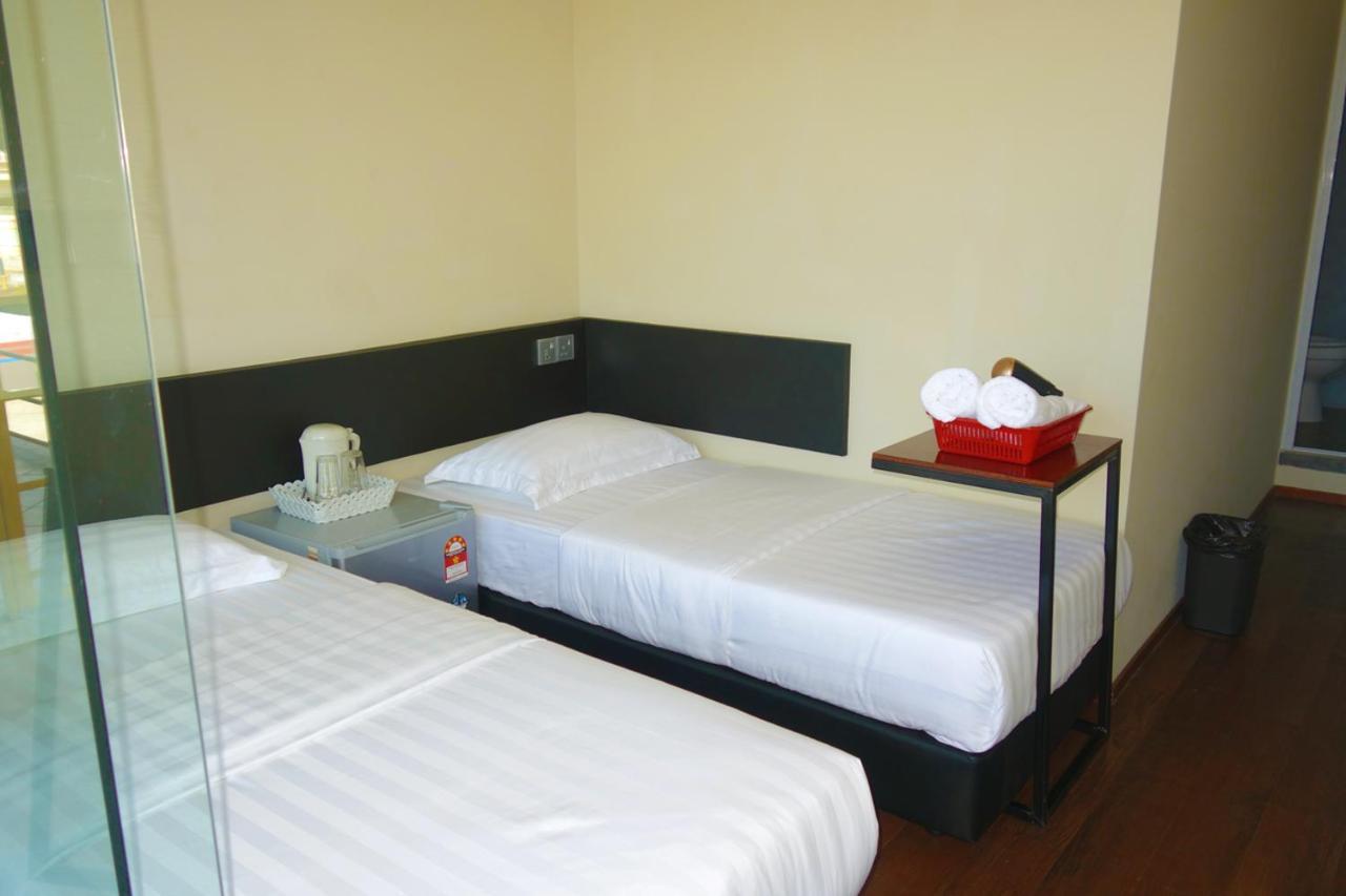 Ae Semporna Guesthouse 极潜旅店 Exteriér fotografie