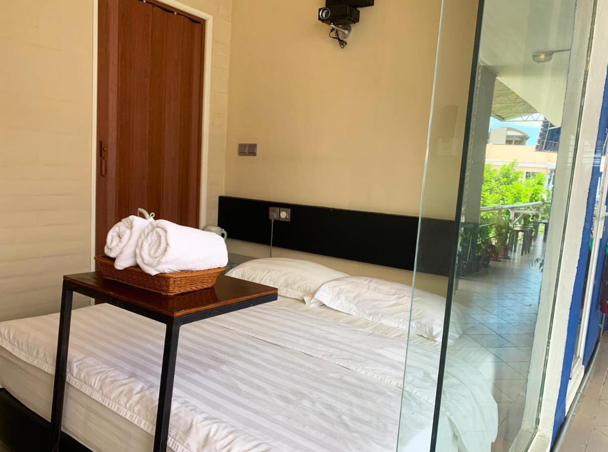 Ae Semporna Guesthouse 极潜旅店 Exteriér fotografie